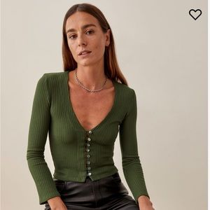 Reformation Gellar top in Fern